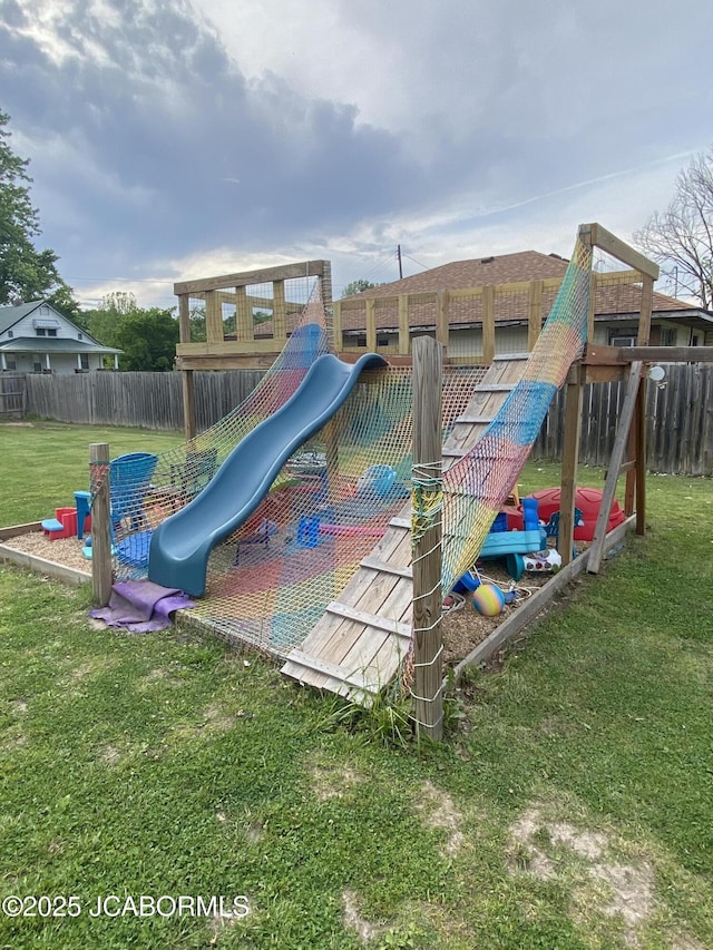 508 S Poplar St, Chamois, MO 65024 - view of play area