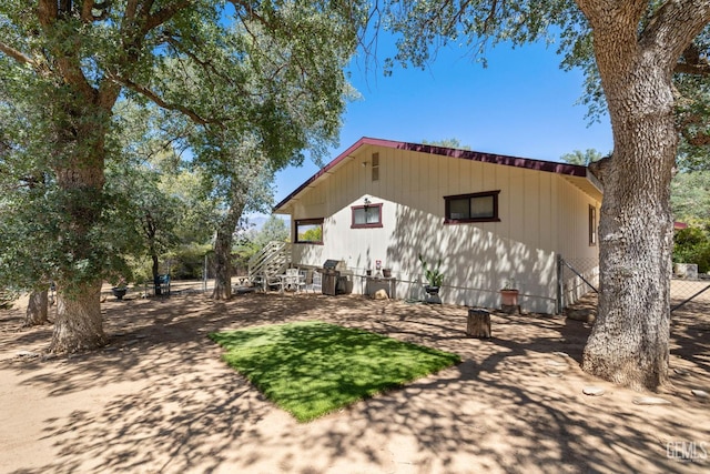 3113 Raccoon Dr, Lake Isabella, CA 93240 - view of property exterior featuring stairway