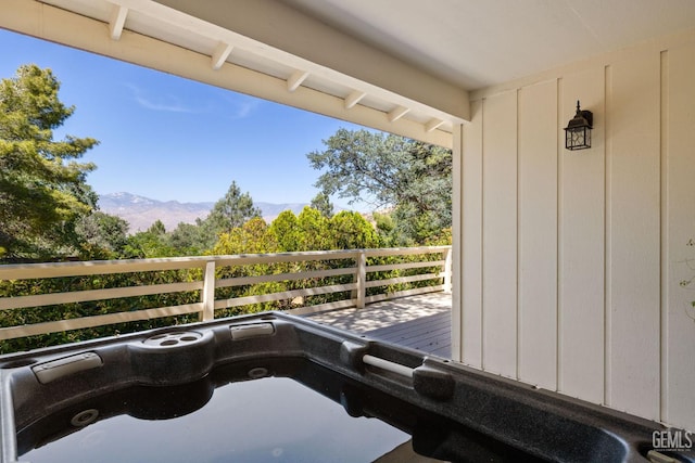 3113 Raccoon Dr, Lake Isabella, CA 93240 - balcony featuring a deck with mountain view