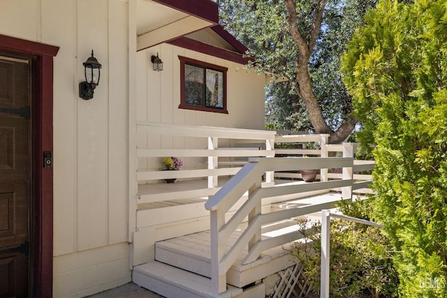 3113 Raccoon Dr, Lake Isabella, CA 93240 - view of wooden terrace