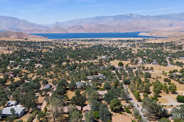 3113 Raccoon Dr, Lake Isabella, CA 93240 - view of mountain background featuring a large body of water