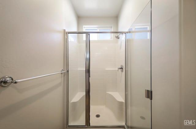 8412 Jean Anne St, Bakersfield, CA 93314 - bathroom featuring a stall shower