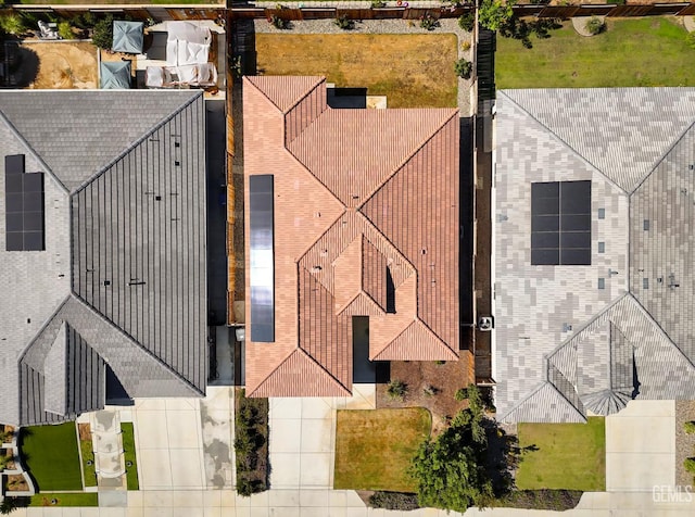 8412 Jean Anne St, Bakersfield, CA 93314 - aerial view of property and surrounding area