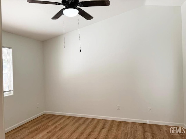 5717 Arc Dome Ave, Bakersfield, CA 93313 - unfurnished room featuring light wood-style floors and a ceiling fan
