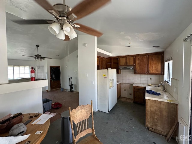6604 Ambergrove St, Bakersfield, CA 93313 - photo 6