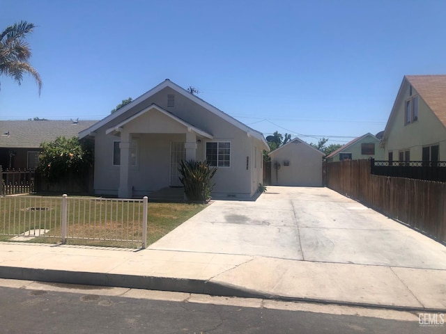 1543 Sycamore Dr, Wasco, CA 93280 - view of front facade with stucco siding and concrete driveway