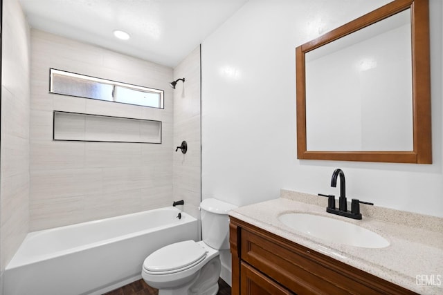 2605 Bladen St, Bakersfield, CA 93309 - full bath with vanity and  shower combination