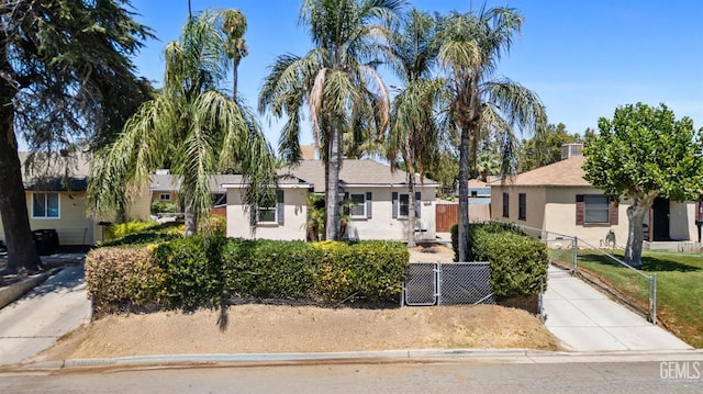 1012 2nd St, Bakersfield, CA 93304 - photo 2