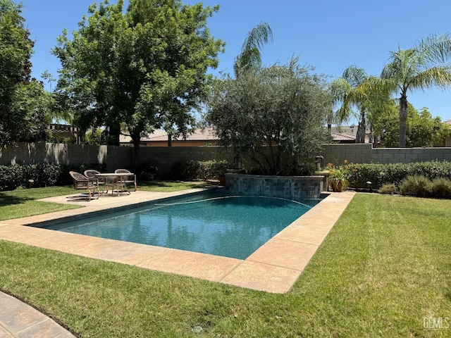 2410 Exton St, Bakersfield, CA 93311 - view of swimming pool with a fenced backyard and a patio