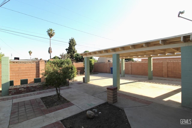 118 W 20th Ave, Delano, CA 93215 - fenced backyard with a patio