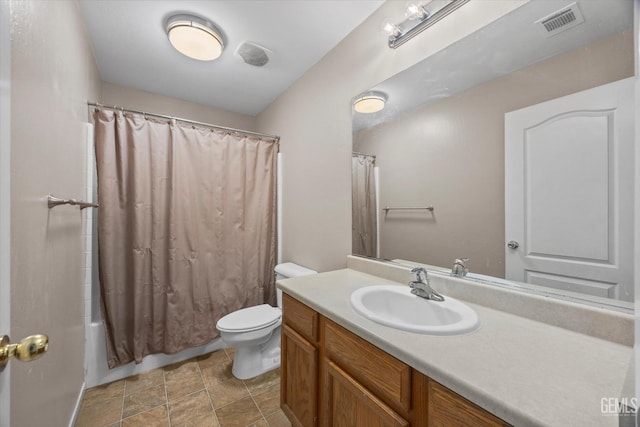 11602 Trabancos Dr, Bakersfield, CA 93311 - full bath featuring vanity and shower / bath combination with curtain