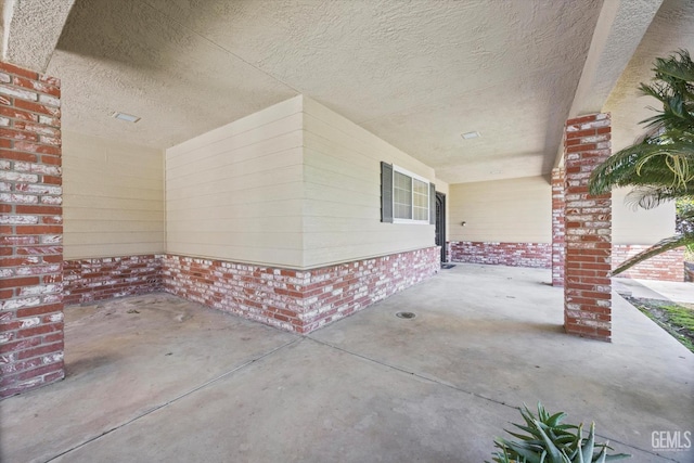 11717 Old Town Rd, Bakersfield, CA 93312 - view of patio / terrace