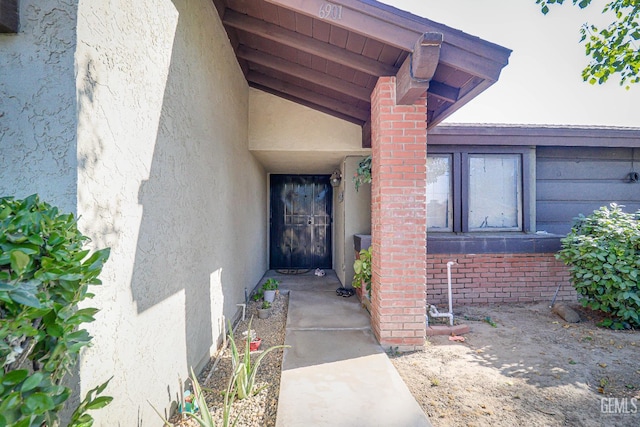 6901 Shelby Loop, Bakersfield, CA 93309 - entrance to property with stucco siding