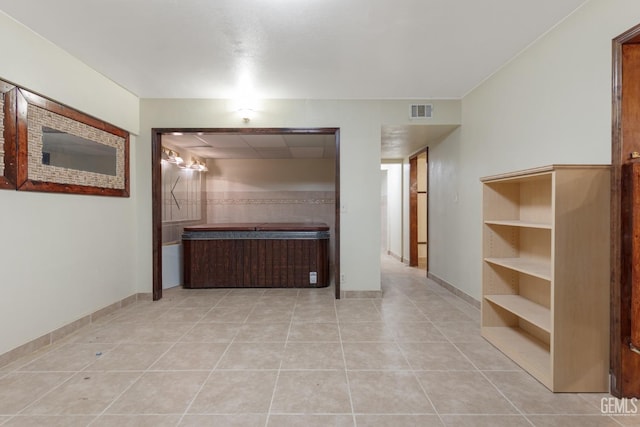 726 D St, Taft, CA 93268 - unfurnished room featuring visible vents and light tile patterned flooring