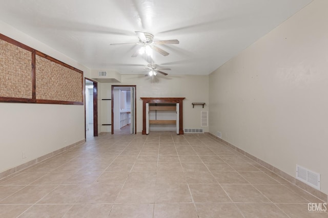 726 D St, Taft, CA 93268 - unfurnished room with light tile patterned flooring, visible vents, and ceiling fan
