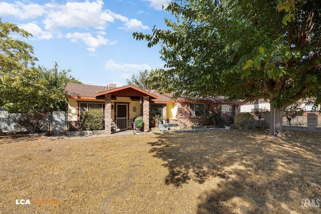 Listing photo 2 for 2905 Scovern St, Lake Isabella CA 93240