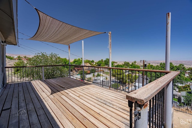 728 D St, Taft, CA 93268 - view of deck