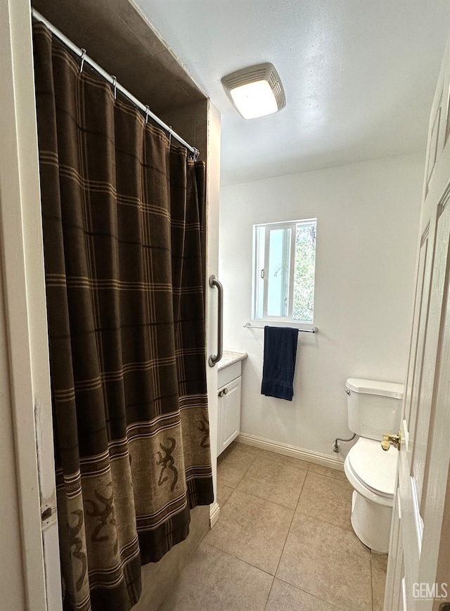 45796 Rocking K Dr, Cal Hot Springs, CA 93207 - bathroom featuring tile patterned floors, toilet, a shower with shower curtain, and baseboards