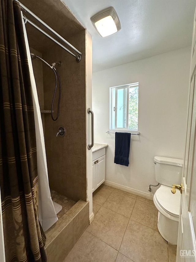 45796 Rocking K Dr, Cal Hot Springs, CA 93207 - full bath with tile patterned flooring, toilet, a tile shower, and baseboards