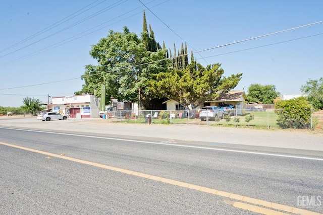 18695 Beech Ave, Shafter, CA 93263 - view of obstructed view of property