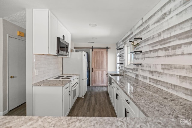 408 E Woodrow St, Taft, CA 93268 - photo 12