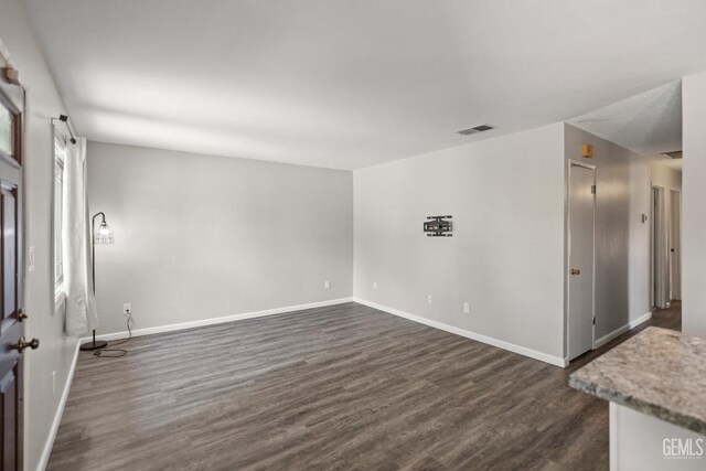 408 E Woodrow St, Taft, CA 93268 - photo 18