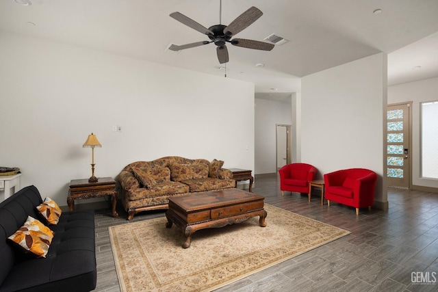 6622 Sycamore Wood Ln, Bakersfield, CA 93313 - living area featuring wood finished floors and a ceiling fan