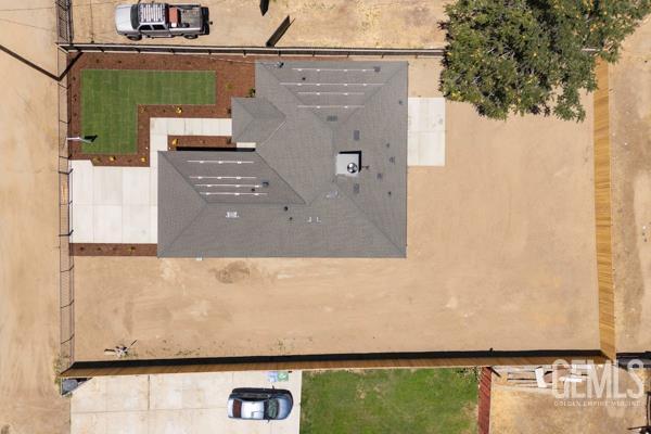 664 Fresno Ave, Shafter, CA 93263 - bird's eye view