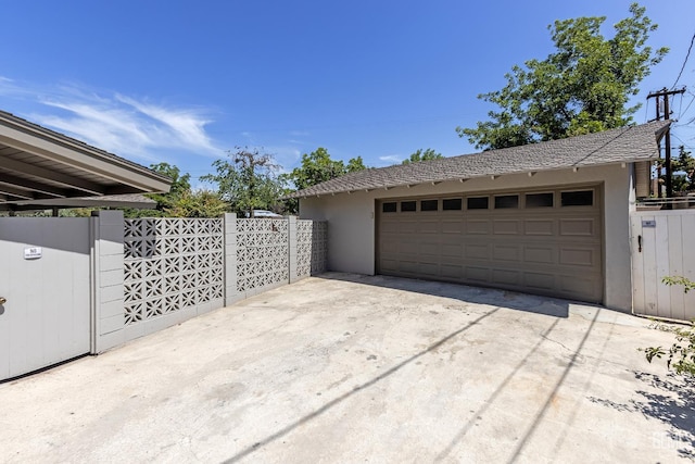 1830 Chevy Chase Way, Bakersfield, CA 93306 - view of detached garage