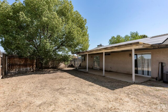 5928 Dyce Way, Bakersfield, CA 93306 - fenced backyard featuring a patio area