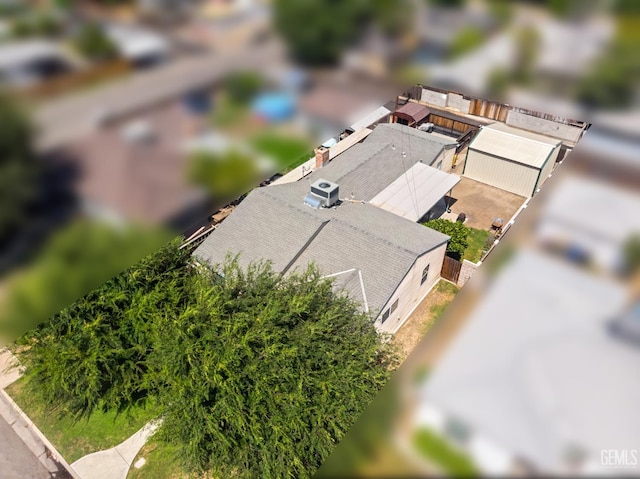 318 Cypress St, Bakersfield, CA 93304 - aerial view