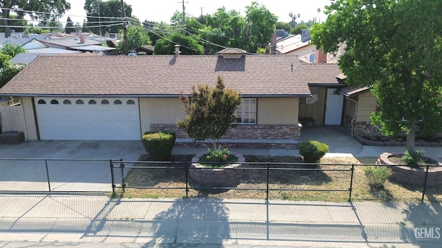 833 E Myrtle Ave, Visalia, CA 93292 - photo 3