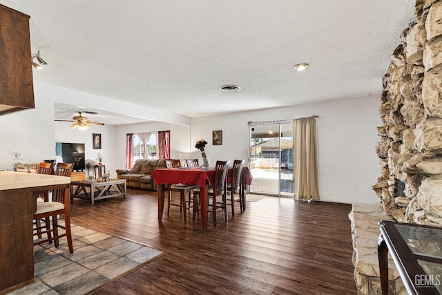 2304 Bladen St, Bakersfield, CA 93309 - photo 9