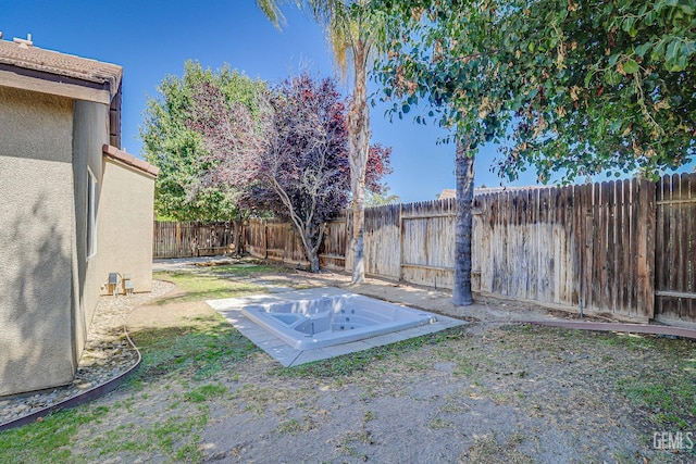 10126 Pyramid Peak Dr, Bakersfield, CA 93311 - view of fenced backyard