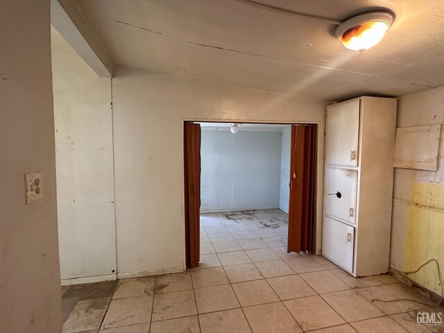 1509 Penny St, Bakersfield, CA 93306 - view of empty room