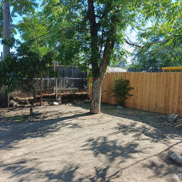 2217 Calloway Dr, Bakersfield, CA 93312 - photo 31