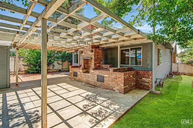 120 Pacific St, Bakersfield, CA 93305 - fenced backyard featuring a patio area and a pergola
