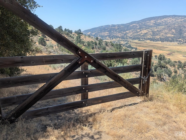 27581 Skyline, Tehachapi, CA 93561 - photo 22