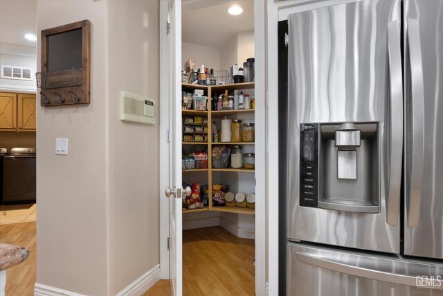 214 Driver Rd, Bakersfield, CA 93314 - pantry with washer / dryer