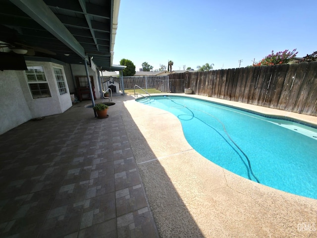 1301 5th Pl, Delano, CA 93215 - view of swimming pool with a fenced backyard and a patio area