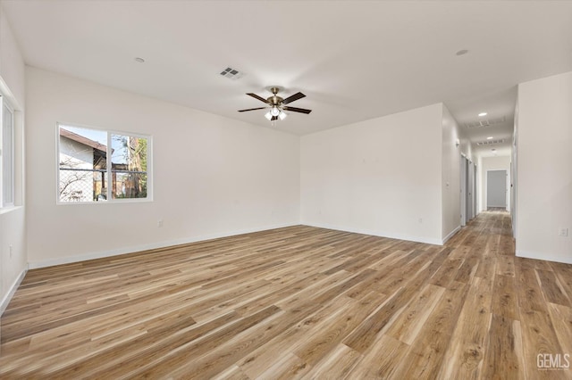30717 Paseo De Pico, Shafter, CA 93263 - empty room featuring light wood-style floors, a ceiling fan, and recessed lighting