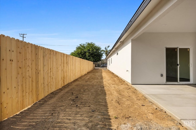 30717 Paseo De Pico, Shafter, CA 93263 - view of yard featuring a patio area
