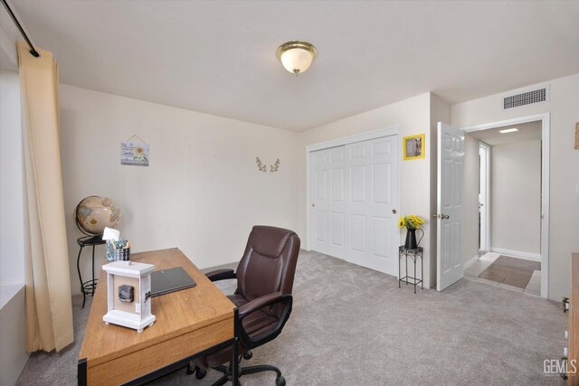 6801 Weldon Ave, Bakersfield, CA 93308 - carpeted home office with baseboards