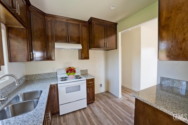 814 Crane St, Bakersfield, CA 93306 - photo 5