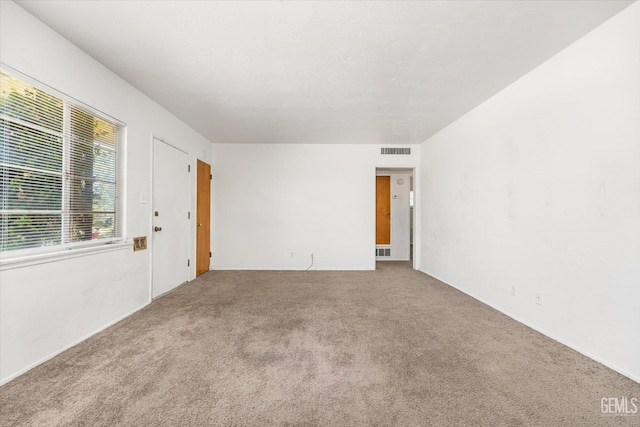 3201 Pomona St, Bakersfield, CA 93305 - view of carpeted empty room