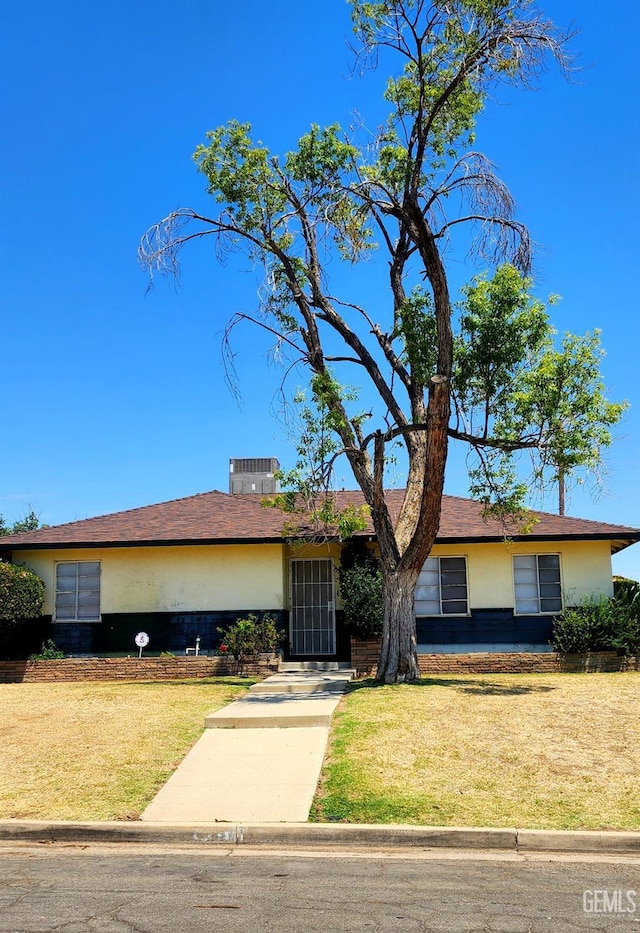 3201 Pomona St, Bakersfield, CA 93305 - photo 1
