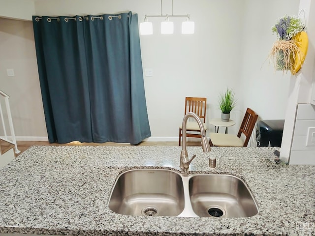 2617 Pinon Springs Cir Unit B, Bakersfield, CA 93309 - photo 5