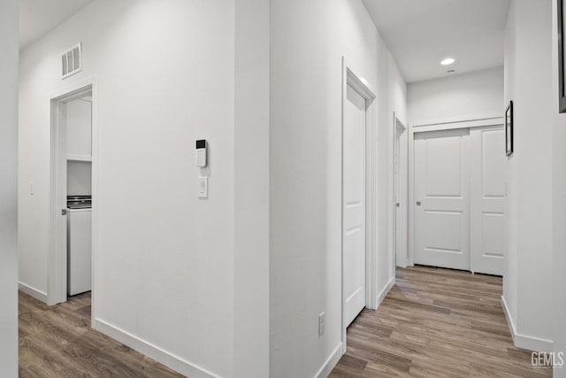 713 Winooski Ct, Bakersfield, CA 93314 - hall featuring wood finished floors and recessed lighting