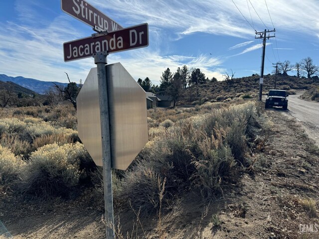 26400 Jacaranda Dr, Tehachapi, CA 93561