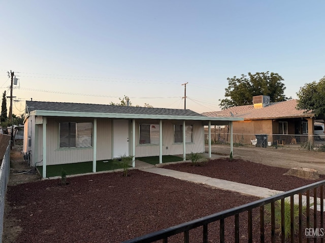 7704 Buena Vista Blvd, Lamont, CA 93241 - view of front of house with a porch